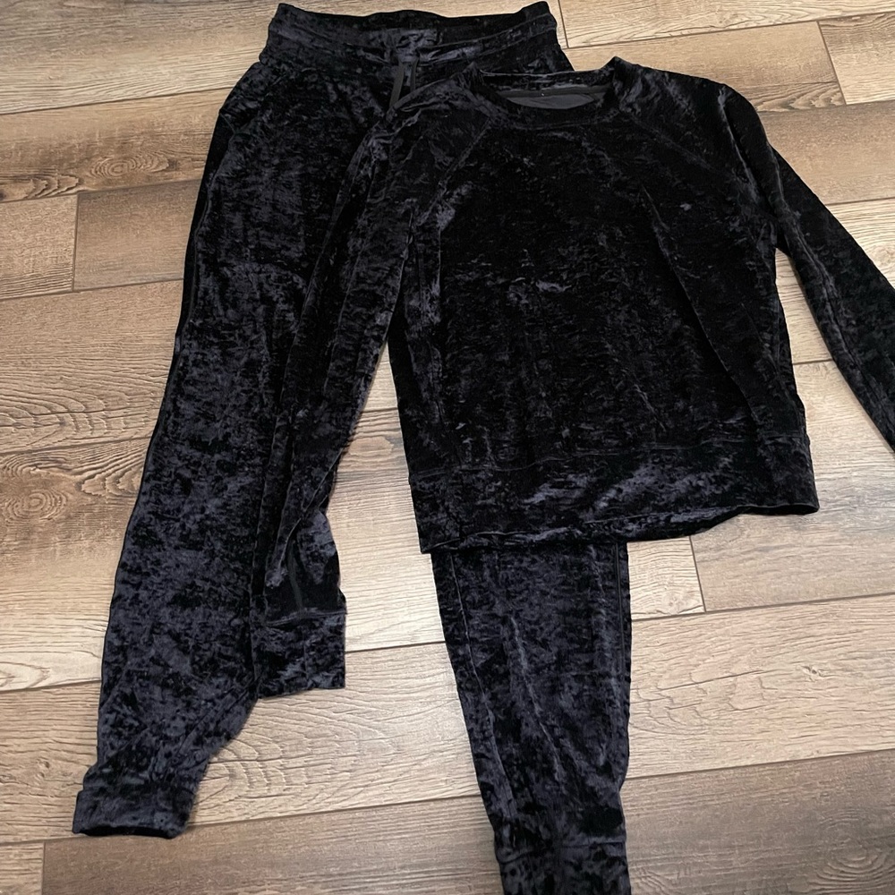 Lululemon velvet track suit